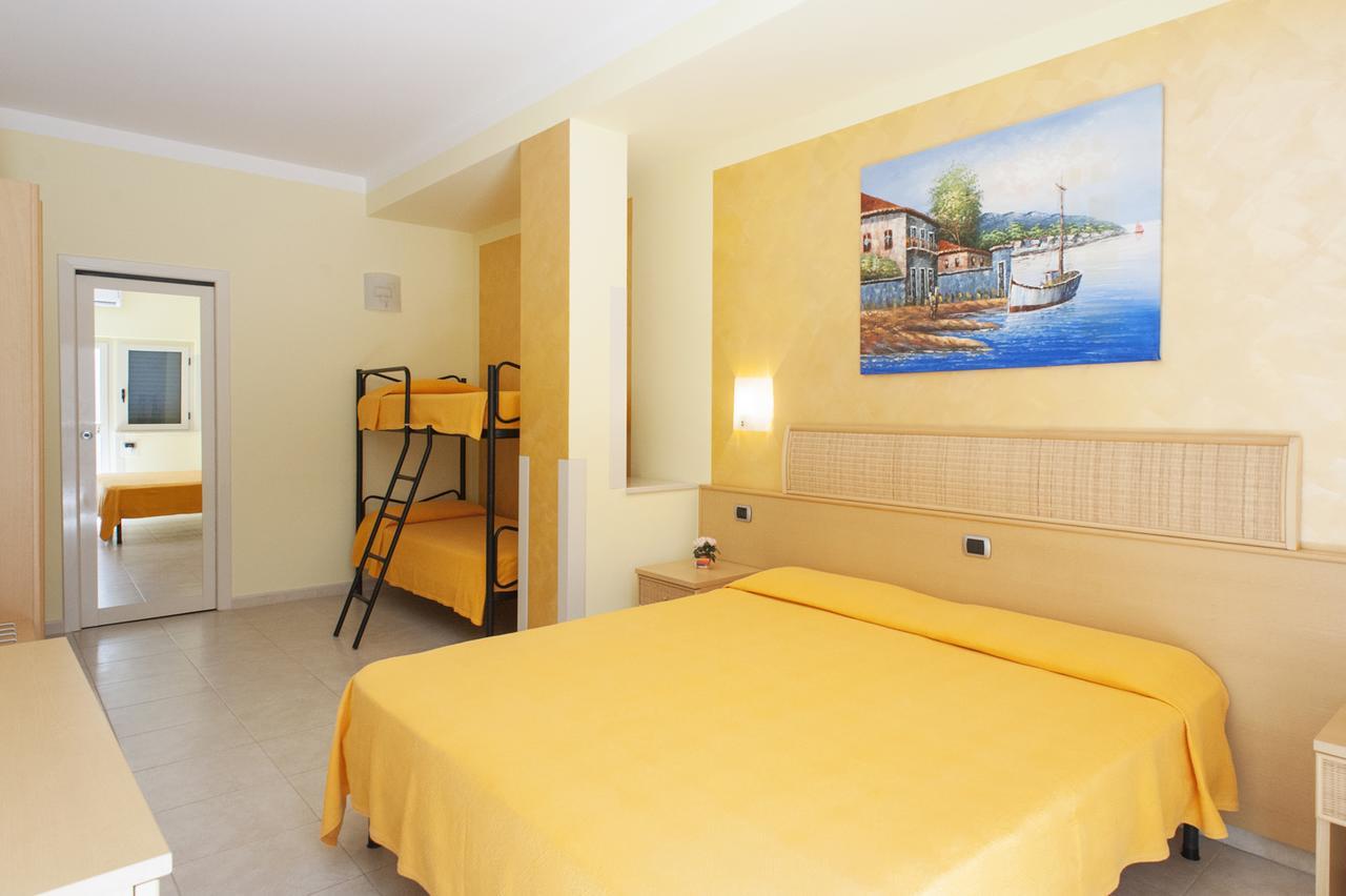 Hotel La Tramontana San Domino Eksteriør billede